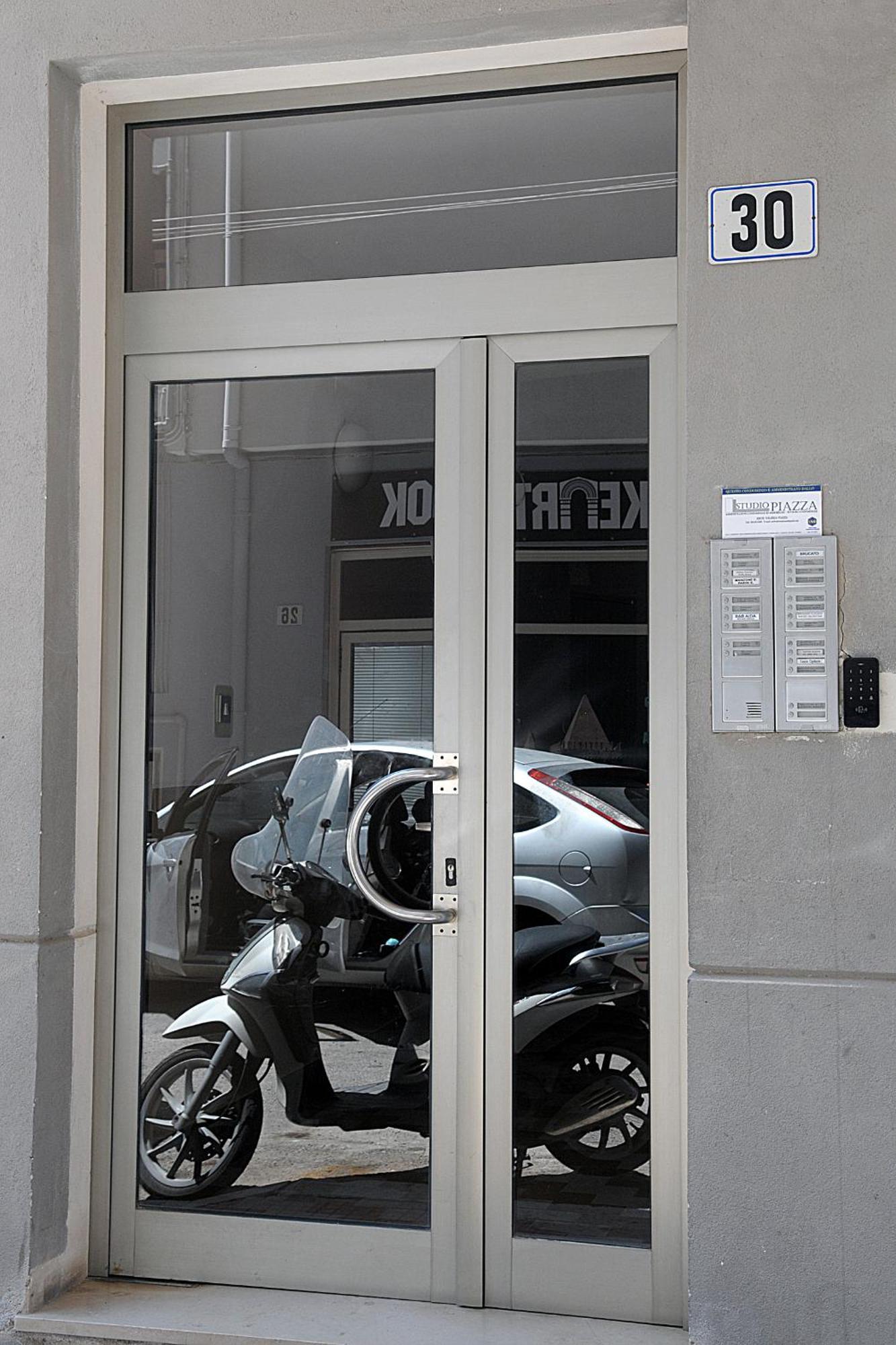B&B Aida Rooms צ'פאלו מראה חיצוני תמונה