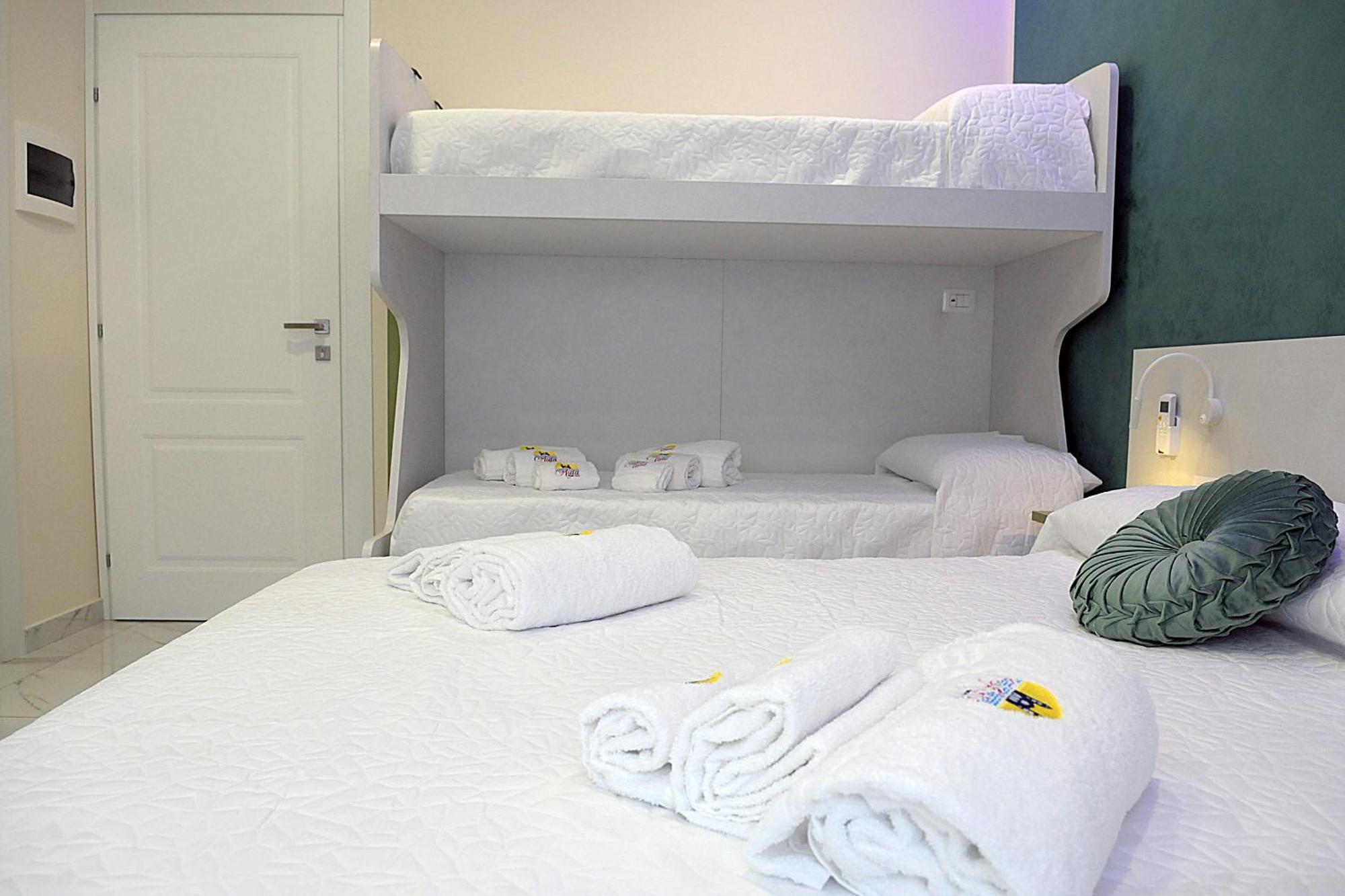 B&B Aida Rooms צ'פאלו מראה חיצוני תמונה