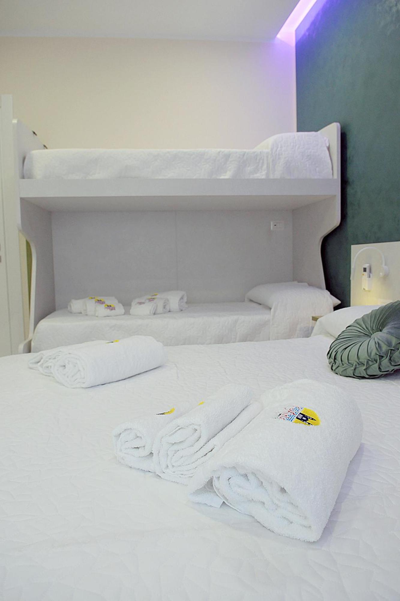 B&B Aida Rooms צ'פאלו מראה חיצוני תמונה